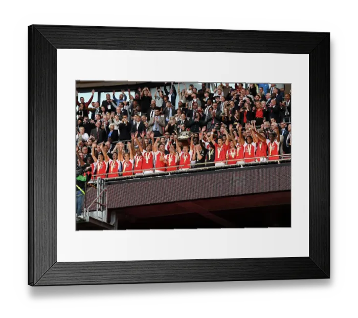 Framed Print : Arsenal Celebrates FA Community Shield Victory: 2023-24 - Over Manchester City