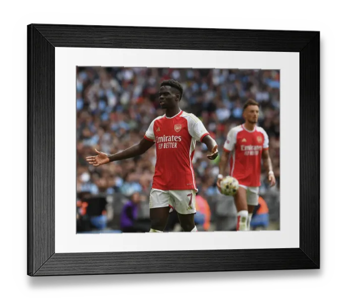 Framed Print : Arsenal's Bukayo Saka Shines in Arsenal vs Manchester City Community Shield Showdown 2023-24 Framed Print : Arsenal's Bukayo Saka Shines in Arsenal vs Manchester City Community Shield Showdown 2023-24