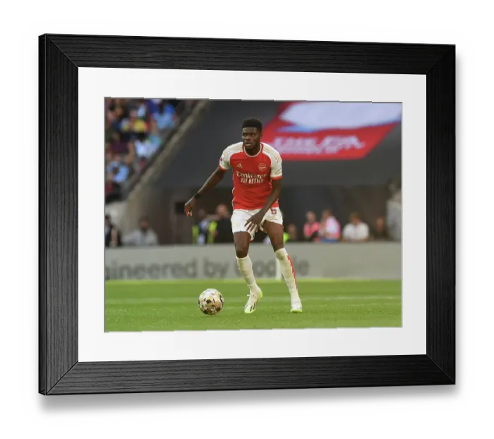 Framed Print : Thomas Partey vs. Manchester City: Arsenal's Star Midfielder Faces Off in 2023-24 FA Community Shield Showdown Framed Print : Thomas Partey vs. Manchester City: Arsenal's Star Midfielder Faces Off in 2023-24 FA Community Shield Showdown
