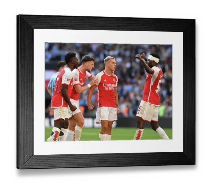 Framed Print : Arsenal Celebrate Leandro Trossard's Goal: Arsenal vs Manchester City - FA Community Shield 2023-24