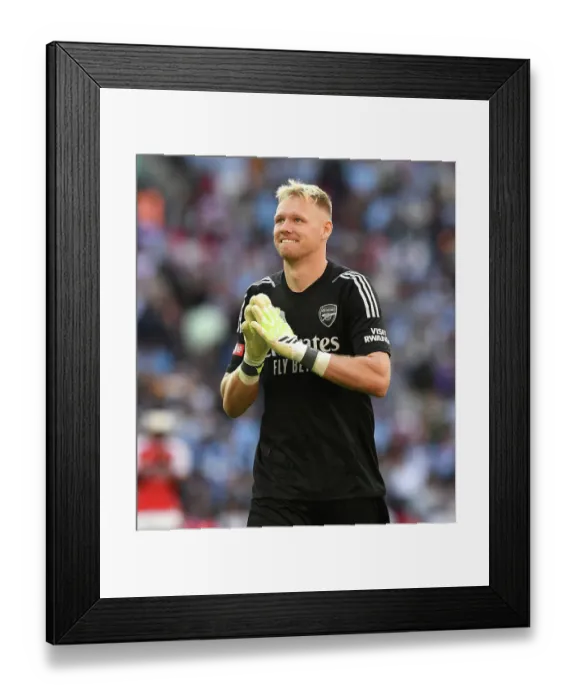 Framed Print : Arsenal's Aaron Ramsdale Goes Head-to-Head Against Manchester City in 2023-24 Community Shield Framed Print : Arsenal's Aaron Ramsdale Goes Head-to-Head Against Manchester City in 2023-24 Community Shield