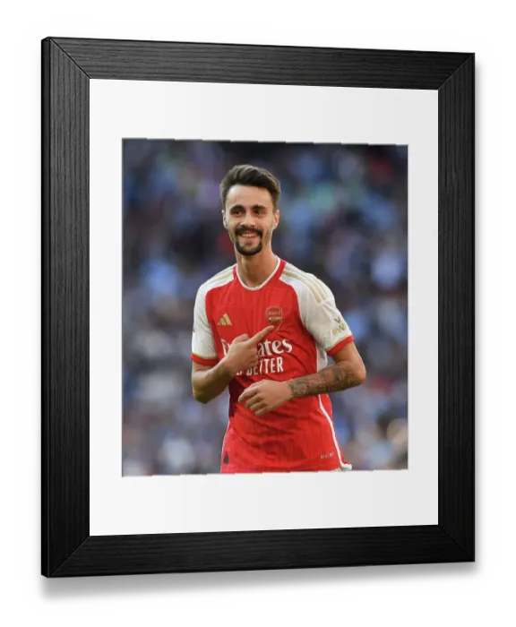 Framed Print : Arsenal Clinch Community Shield Victory Over Manchester City: Fabio Vieira Scores Decisive Penalty