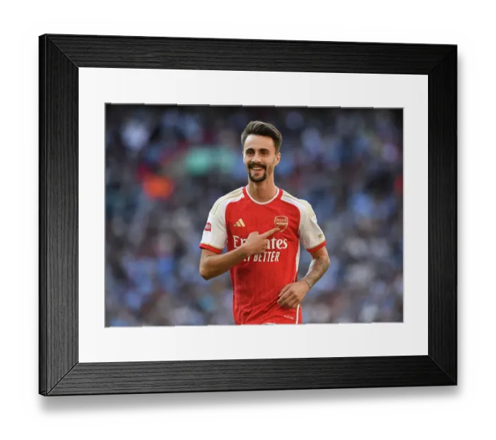 Framed Print : Arsenal Win Community Shield: Fabio Vieira Scores Game-Winning Penalty (2023-24)