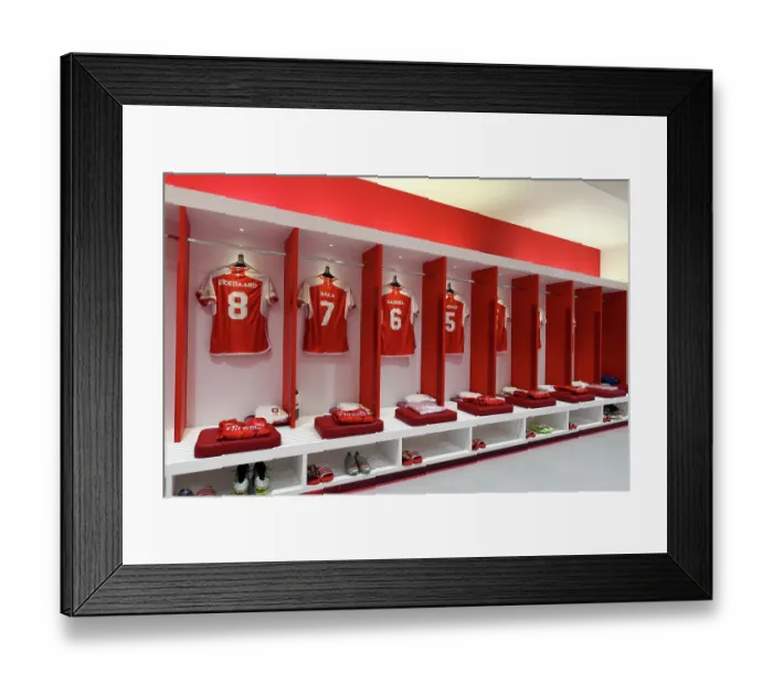 Framed Print : Arsenal FC: Inside the Dressing Room before Arsenal v AS Monaco, Emirates Cup 2023 Framed Print : Arsenal FC: Inside the Dressing Room before Arsenal v AS Monaco, Emirates Cup 2023