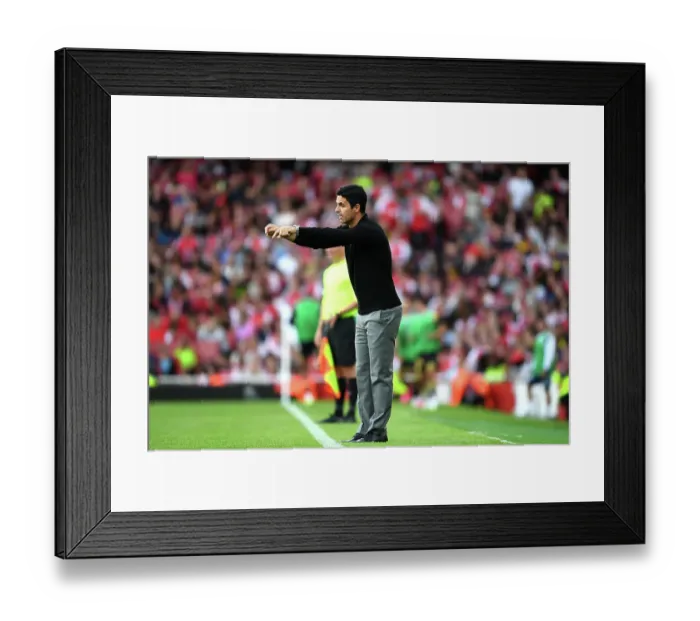 Framed Print : Arsenal FC vs AS Monaco: Mikel Arteta Gives Team Instructions at Emirates Cup, 2023-24 Framed Print : Arsenal FC vs AS Monaco: Mikel Arteta Gives Team Instructions at Emirates Cup, 2023-24