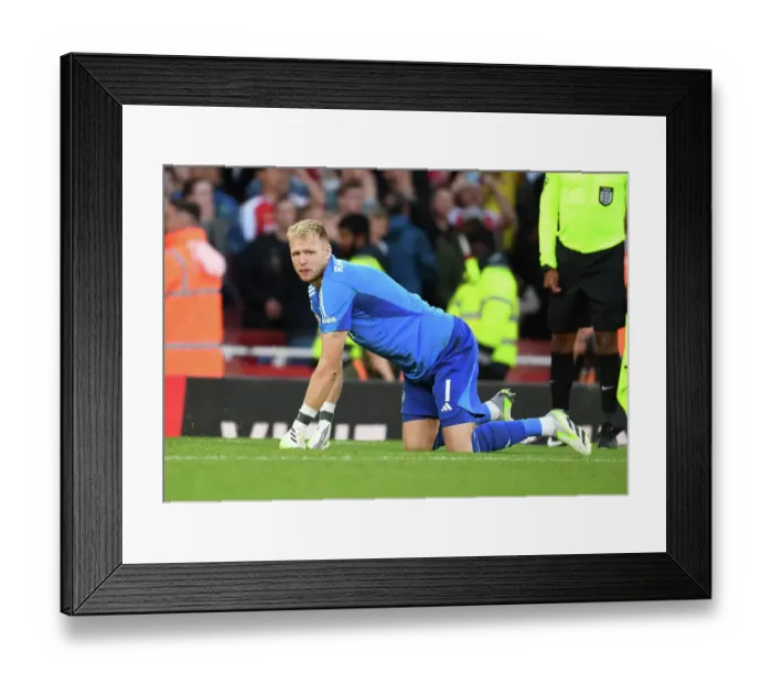 Framed Print : Arsenal's Aaron Ramsdale in Action: Arsenal vs AS Monaco, Emirates Cup 2023 Framed Print : Arsenal's Aaron Ramsdale in Action: Arsenal vs AS Monaco, Emirates Cup 2023