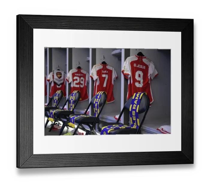 Framed Print : Arsenal vs. FC Barcelona: Pre-Season Clash at SoFi Stadium (2023)