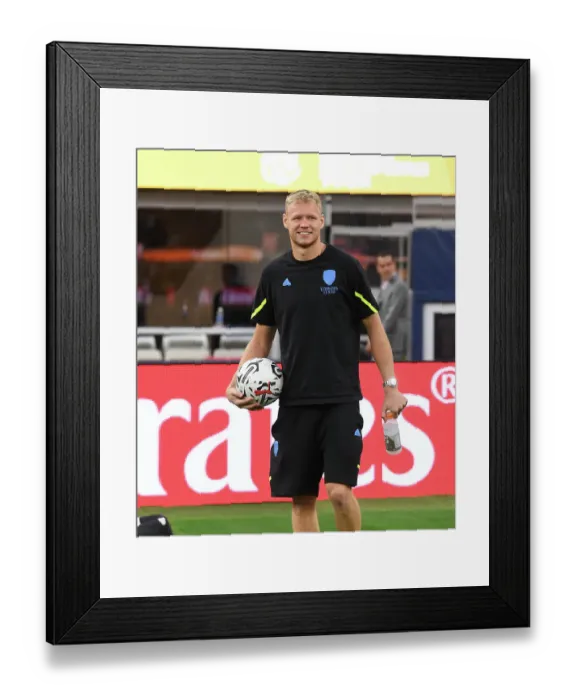 Framed Print : Arsenal FC vs. FC Barcelona: Pre-Season Clash at SoFi Stadium (2023) Framed Print : Arsenal FC vs. FC Barcelona: Pre-Season Clash at SoFi Stadium (2023)