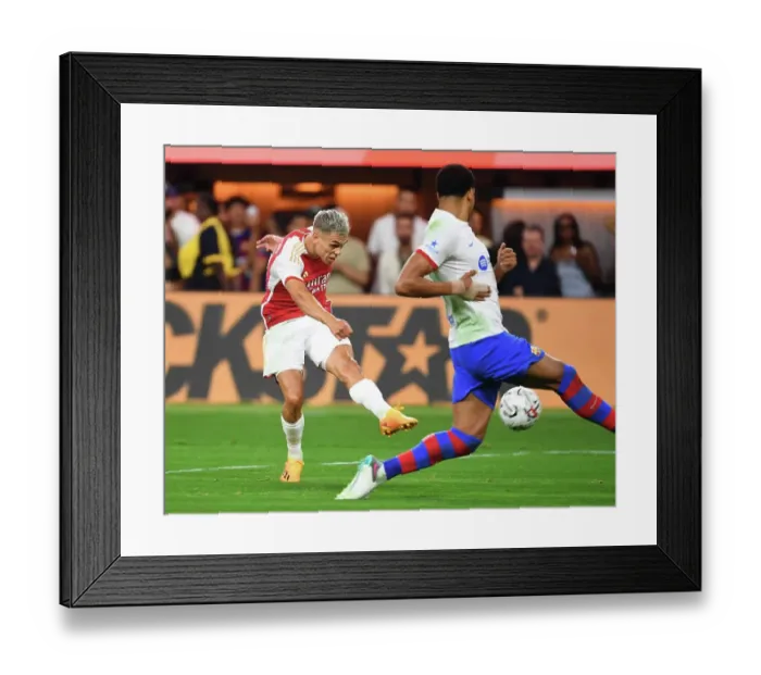 Framed Print : Arsenal vs. FC Barcelona: Pre-Season Clash at SoFi Stadium, 2023