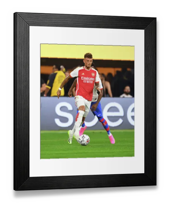 Framed Print : Arsenal vs. FC Barcelona: Pre-Season Clash at SoFi Stadium, 2023