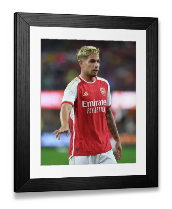 Framed Print : Arsenal vs. FC Barcelona: Pre-Season Clash at SoFi Stadium, 2023