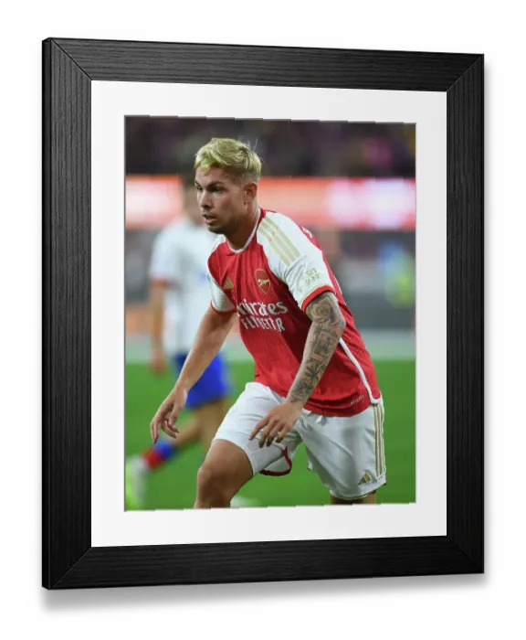 Framed Print : Arsenal vs. FC Barcelona: Pre-Season Clash at SoFi Stadium (2023) Framed Print : Arsenal vs. FC Barcelona: Pre-Season Clash at SoFi Stadium (2023)