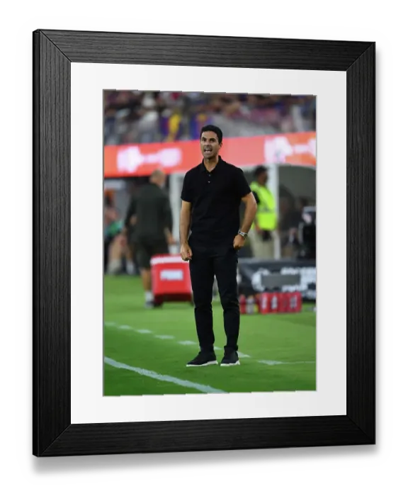 Framed Print : Arsenal vs. FC Barcelona: Mikel Arteta's Pre-Season Showdown at SoFi Stadium (2023)
