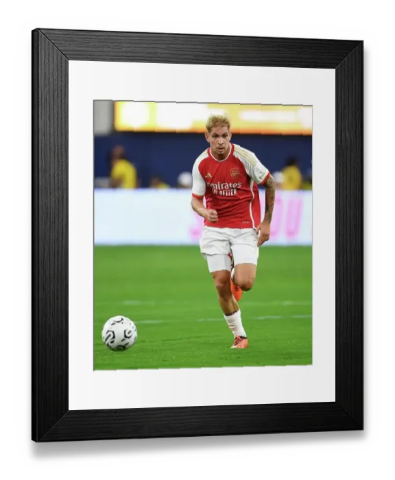 Framed Print : Arsenal vs. FC Barcelona: Pre-Season Clash at SoFi Stadium (2023)