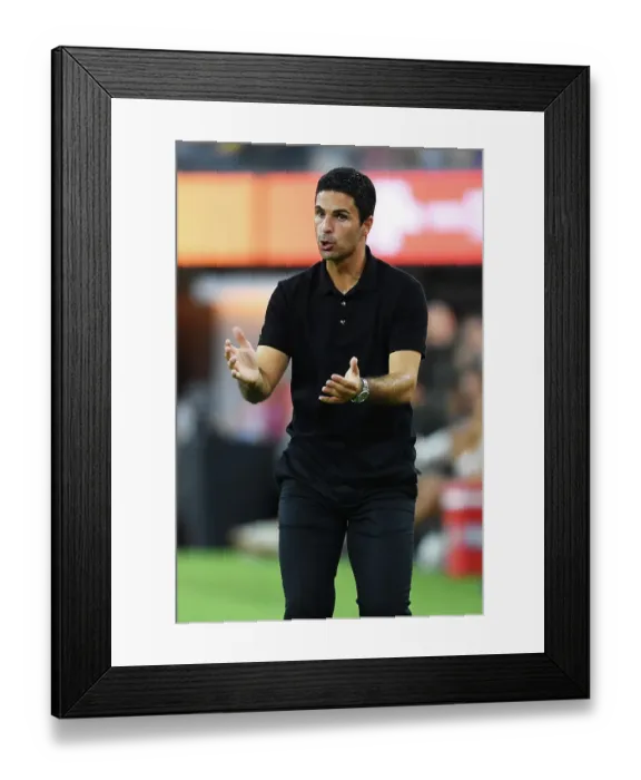 Framed Print : Mikel Arteta's Emotional Reaction: Arsenal vs. FC Barcelona Pre-Season Clash at SoFi Stadium (2023-24)