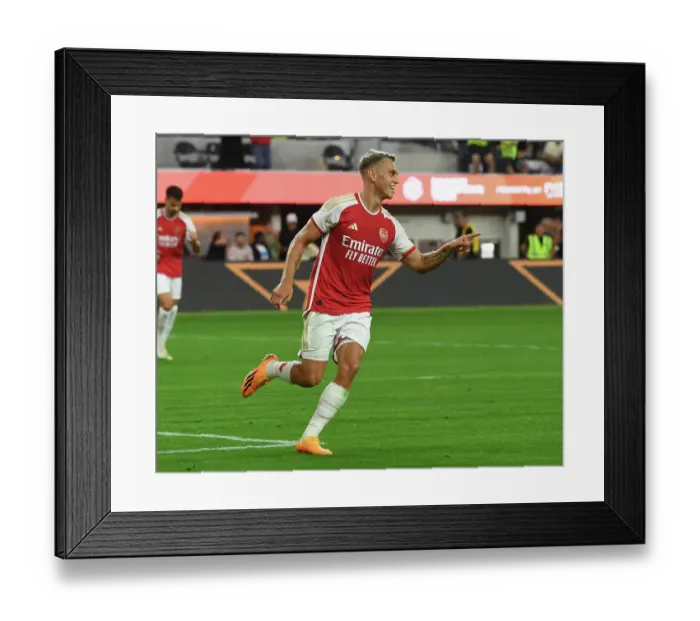 Framed Print : Arsenal's Four-Goal Blitz: 4-0 Victory Over FC Barcelona (2023-24 Pre-Season Friendly) Framed Print : Arsenal's Four-Goal Blitz: 4-0 Victory Over FC Barcelona (2023-24 Pre-Season Friendly)