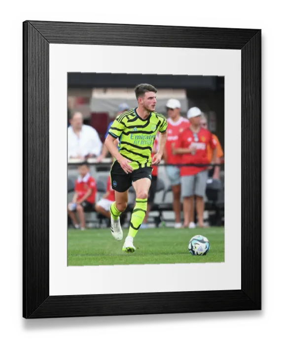 Framed Print : Arsenal vs Manchester United: Pre-Season Clash at MetLife Stadium (2023)