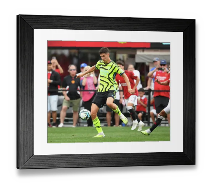 Framed Print : Arsenal vs Manchester United: Pre-Season Clash at MetLife Stadium (2023-24)