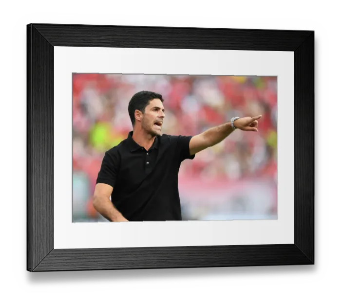 Framed Print : Arsenal vs Manchester United: Arteta's Pre-Season Showdown at MetLife Stadium (2023)