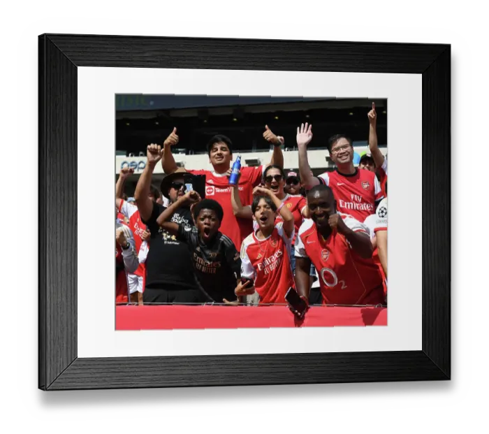 Framed Print : Arsenal vs Manchester United: Pre-Season Clash at MetLife Stadium (2023)