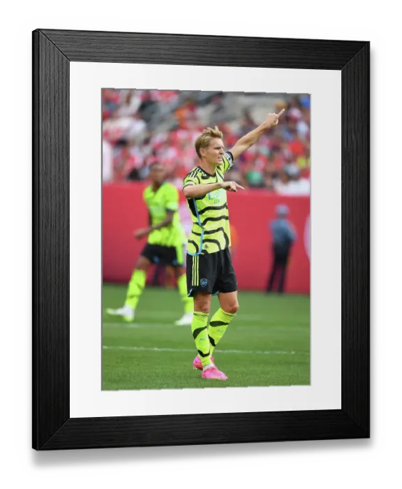 Framed Print : Arsenal vs Manchester United: Pre-Season Clash at MetLife Stadium (2023-24) Framed Print : Arsenal vs Manchester United: Pre-Season Clash at MetLife Stadium (2023-24)