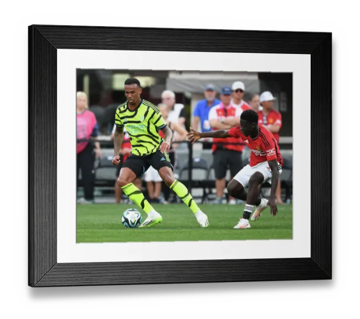 Framed Print : Arsenal vs Manchester United: Pre-Season Clash at MetLife Stadium (2023)