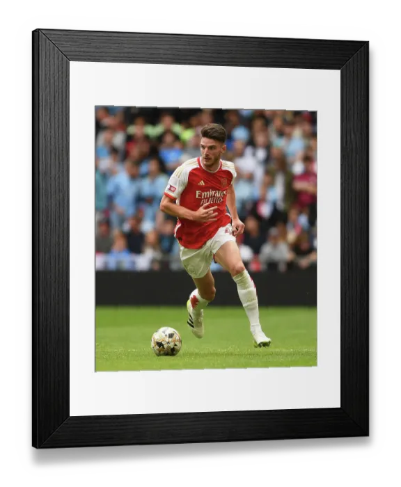 Framed Print : Arsenal's Declan Rice Goes Head-to-Head Against Manchester City in 2023-24 FA Community Shield Framed Print : Arsenal's Declan Rice Goes Head-to-Head Against Manchester City in 2023-24 FA Community Shield