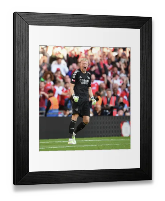 Framed Print : Arsenal's Ramsdale Denies Manchester City from Penalty, Secures Community Shield Victory (2023-24)