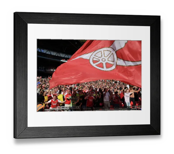 Framed Print : Arsenal Fans at the Community Shield: Manchester City vs. Arsenal, London 2023