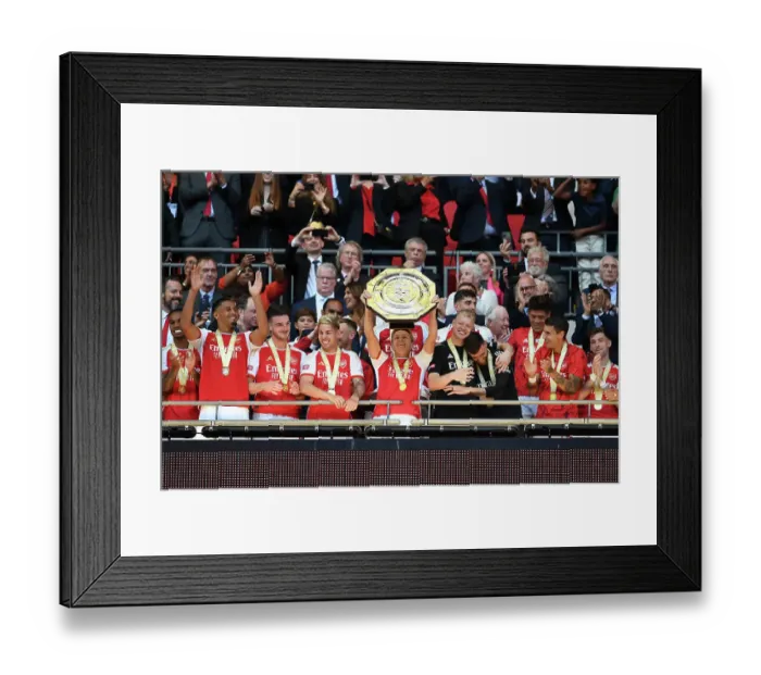 Framed Print : Arsenal Lift the Community Shield: Martin Odegaard Celebrates Victory over Manchester City