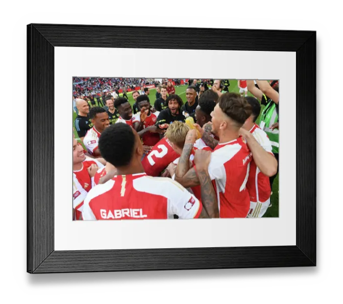Framed Print : Arsenal Celebrates Community Shield Victory Over Manchester City (2023-24) Framed Print : Arsenal Celebrates Community Shield Victory Over Manchester City (2023-24)