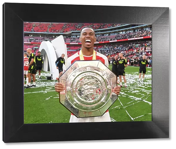 Gabriel's Triumph: Arsenal Celebrate Community Shield Victory Over Manchester City (2023-24)