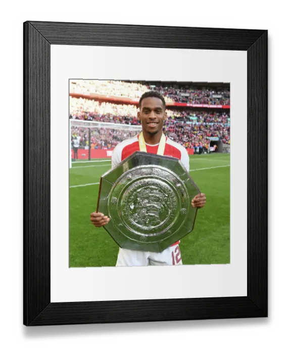 Framed Print : Arsenal's Timber Stands Tall: Arsenal vs Manchester City - FA Community Shield 2023-24 Framed Print : Arsenal's Timber Stands Tall: Arsenal vs Manchester City - FA Community Shield 2023-24