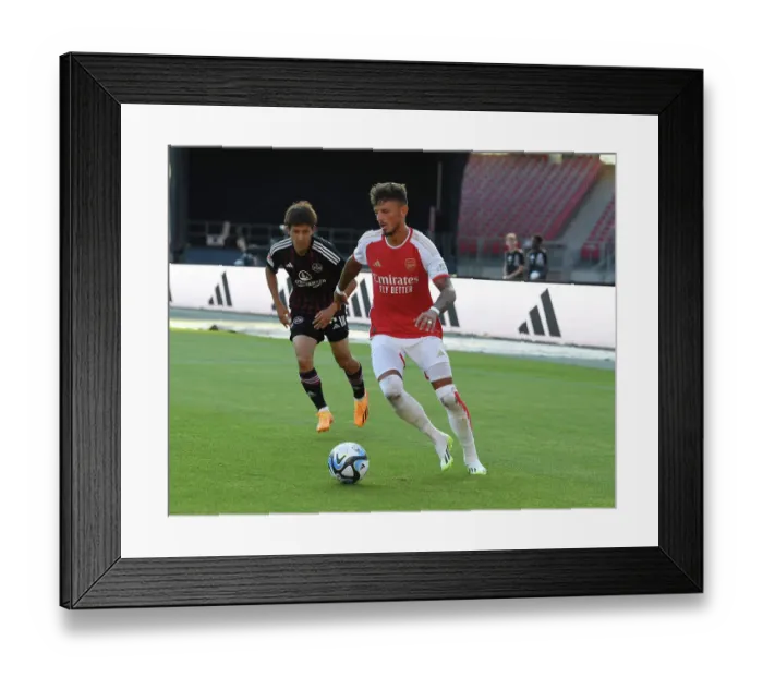 Framed Print : Arsenal's Ben White Stars in Pre-Season Victory over Nuremberg Framed Print : Arsenal's Ben White Stars in Pre-Season Victory over Nuremberg