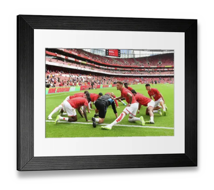 Framed Print : Arsenal's Ben White Gears Up: Arsenal FC vs. Nottingham Forest, Premier League 2023-24 Framed Print : Arsenal's Ben White Gears Up: Arsenal FC vs. Nottingham Forest, Premier League 2023-24