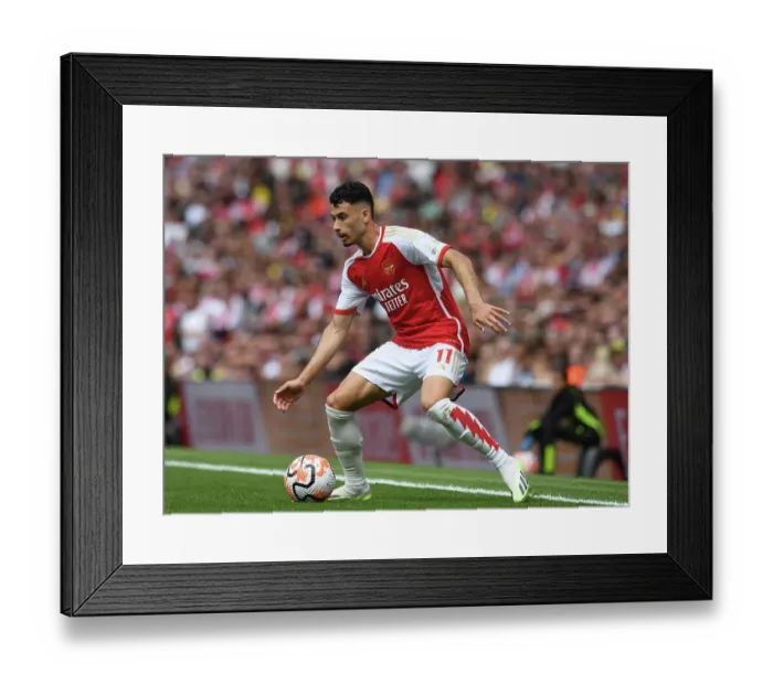 Framed Print : Arsenal's Martinelli Shines in 2023-24 Premier League Opener vs. Nottingham Forest Framed Print : Arsenal's Martinelli Shines in 2023-24 Premier League Opener vs. Nottingham Forest