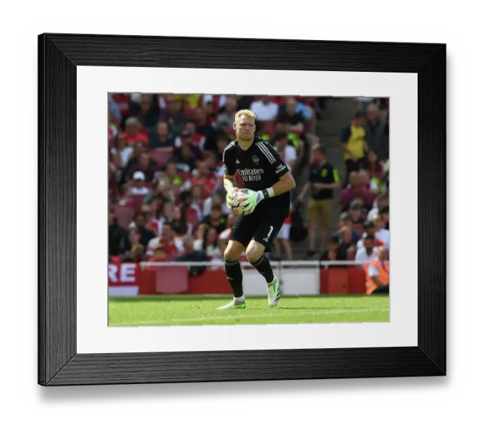 Framed Print : Arsenal's Aaron Ramsdale Makes Premier League Debut: Arsenal vs. Nottingham Forest (2023-24) Framed Print : Arsenal's Aaron Ramsdale Makes Premier League Debut: Arsenal vs. Nottingham Forest (2023-24)