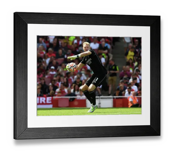 Framed Print : Arsenal's Aaron Ramsdale in Action: Premier League Showdown against Nottingham Forest, 2023-24