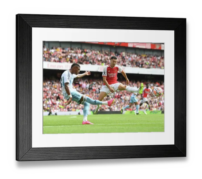 Framed Print : Arsenal vs. Nottingham Forest: Gabriel Martinelli Clashes with Danilo in 2023-24 Premier League Showdown Framed Print : Arsenal vs. Nottingham Forest: Gabriel Martinelli Clashes with Danilo in 2023-24 Premier League Showdown