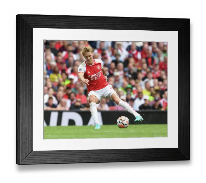 Framed Print : Arsenal's Martin Odegaard Shines in 2023-24 Premier League Opener Against Nottingham Forest Framed Print : Arsenal's Martin Odegaard Shines in 2023-24 Premier League Opener Against Nottingham Forest
