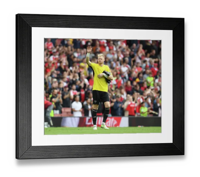 Framed Print : Arsenal's Ramsdale Celebrates Opener: Arsenal FC vs. Nottingham Forest, 2023-24 Premier League
