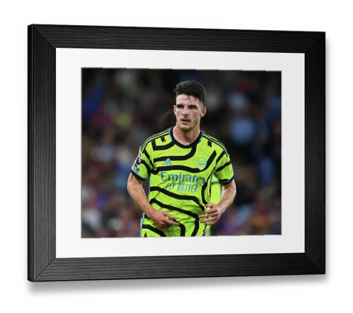 Framed Print : Declan Rice Focused: Crystal Palace vs. Arsenal, Premier League 2023-24 Framed Print : Declan Rice Focused: Crystal Palace vs. Arsenal, Premier League 2023-24