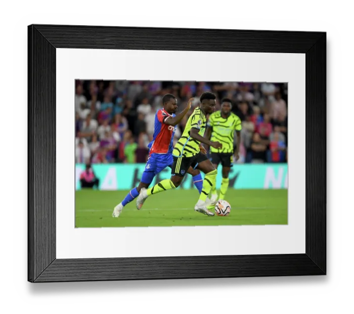 Framed Print : Saka Scores: Arsenal's Bukayo Shines in Crystal Palace Clash (2023-24 Premier League)