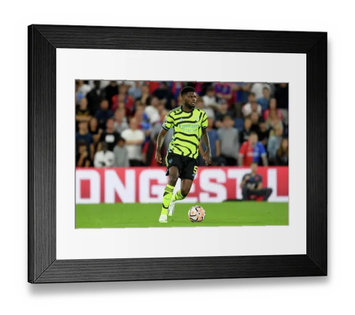 Framed Print : Thomas Partey in Action: Arsenal vs. Crystal Palace, Premier League 2023-24 Framed Print : Thomas Partey in Action: Arsenal vs. Crystal Palace, Premier League 2023-24