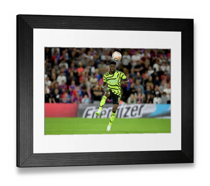 Framed Print : Thomas Partey in Action: Arsenal vs Crystal Palace, Premier League 2023-24 Framed Print : Thomas Partey in Action: Arsenal vs Crystal Palace, Premier League 2023-24