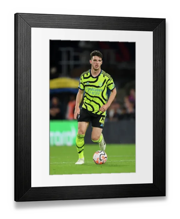 Framed Print : Declan Rice's Charging Run: Arsenal's Thrilling Start to the 2023-24 Premier League Season vs. Crystal Palace