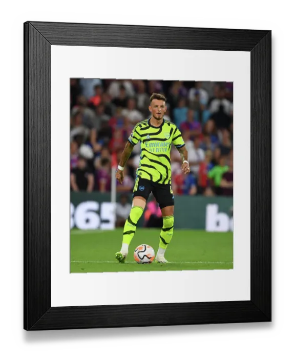 Framed Print : Arsenal's Ben White in Action against Crystal Palace in 2023-24 Premier League Clash Framed Print : Arsenal's Ben White in Action against Crystal Palace in 2023-24 Premier League Clash