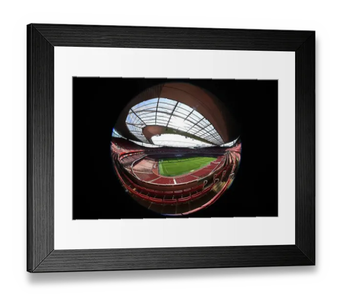 Framed Print : Arsenal vs Fulham: Premier League Showdown at Emirates Stadium (2023-24)