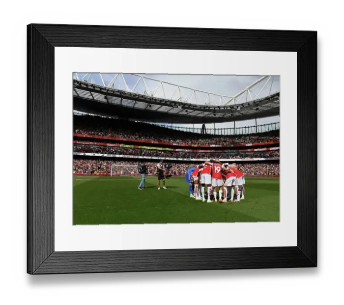 Framed Print : Arsenal's Unified Focus: The Powerful Pre-Match Huddle Ahead of Fulham Clash, 2023-24 Premier League Framed Print : Arsenal's Unified Focus: The Powerful Pre-Match Huddle Ahead of Fulham Clash, 2023-24 Premier League