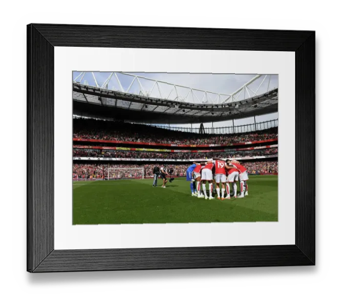 Framed Print : Arsenal's Unified Focus: The Pre-Match Huddle, 2023-24 Premier League Season Framed Print : Arsenal's Unified Focus: The Pre-Match Huddle, 2023-24 Premier League Season